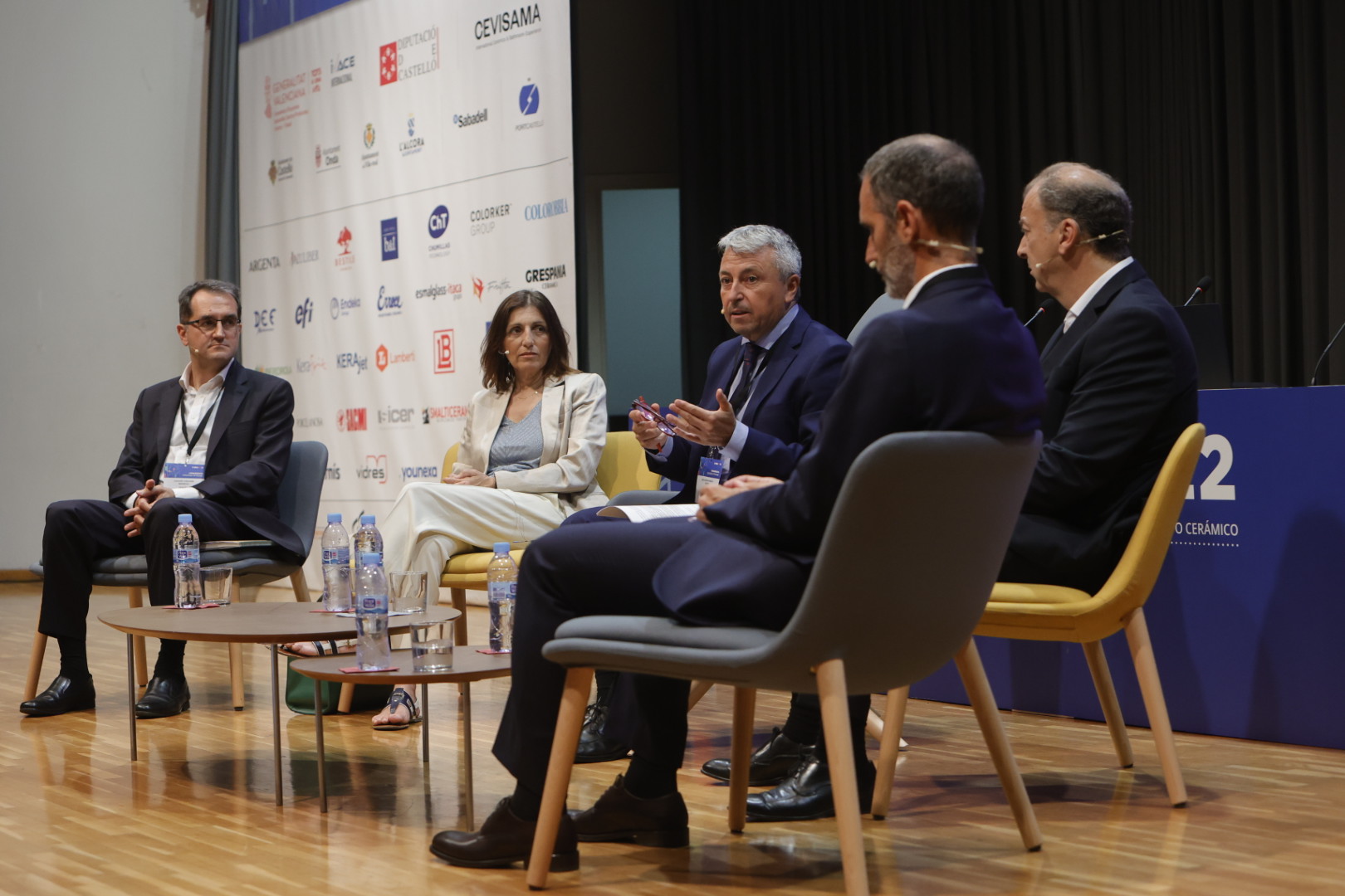 Hablamos de la transmisi&oacute;n energ&eacute;tica, la industria hipocarb&oacute;nica, la econom&iacute;a circular, la sostenibilidad&nbsp;